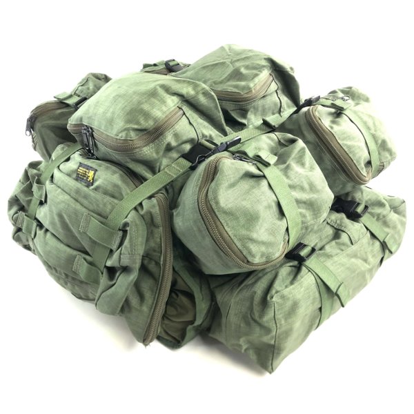 London Bridge Trading 1749B, 10 Pocket Ruck - Venture Surplus